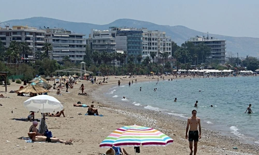 Αυτές είναι οι ακατάλληλες παραλίες για κολύμπι στην Ανατολική Αττική